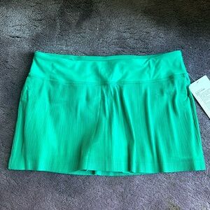 Lululemon skort new with tags sz 12